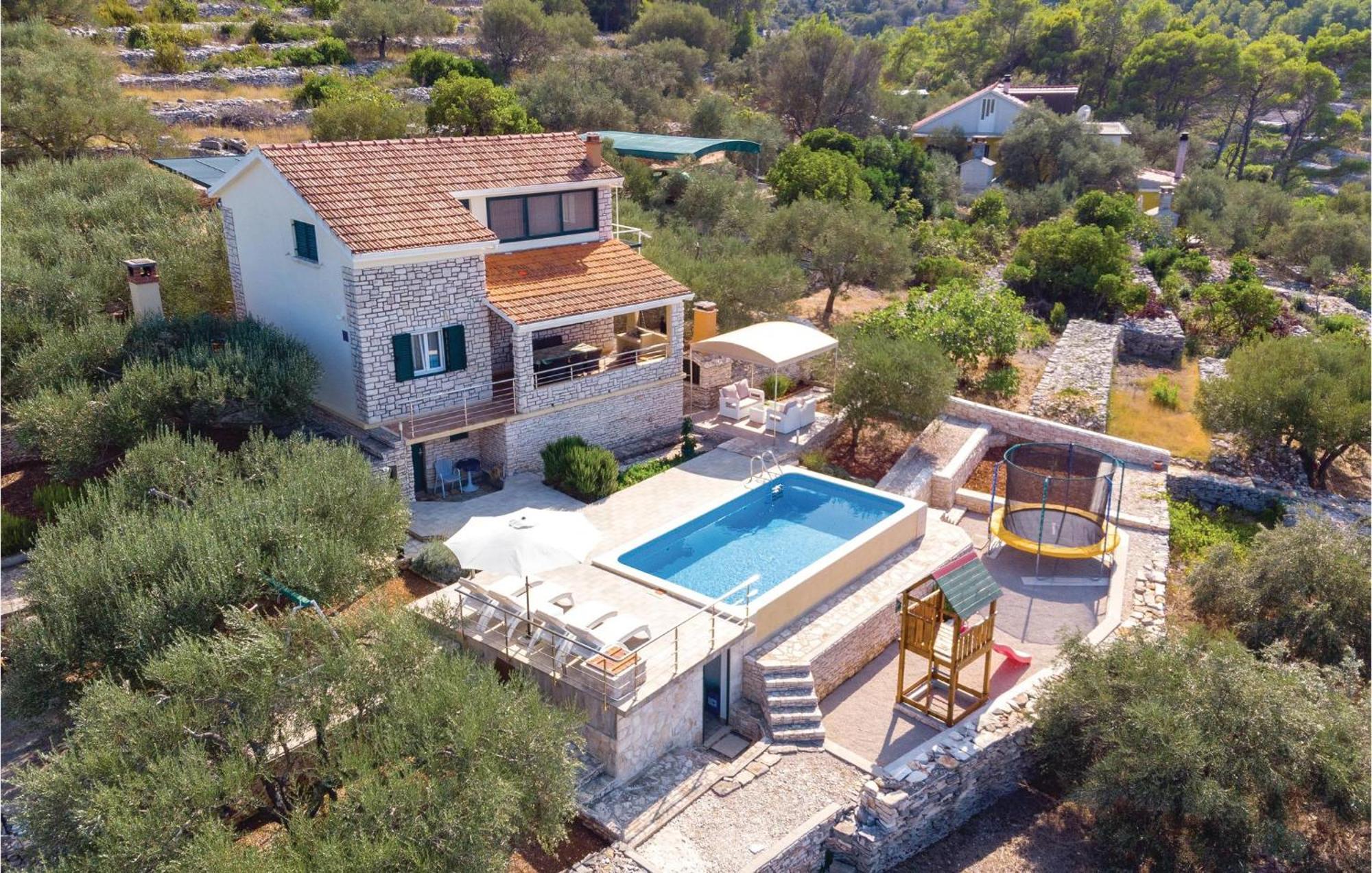 Nice Home In Tankaraca With House Sea View Vela Luka Exteriör bild