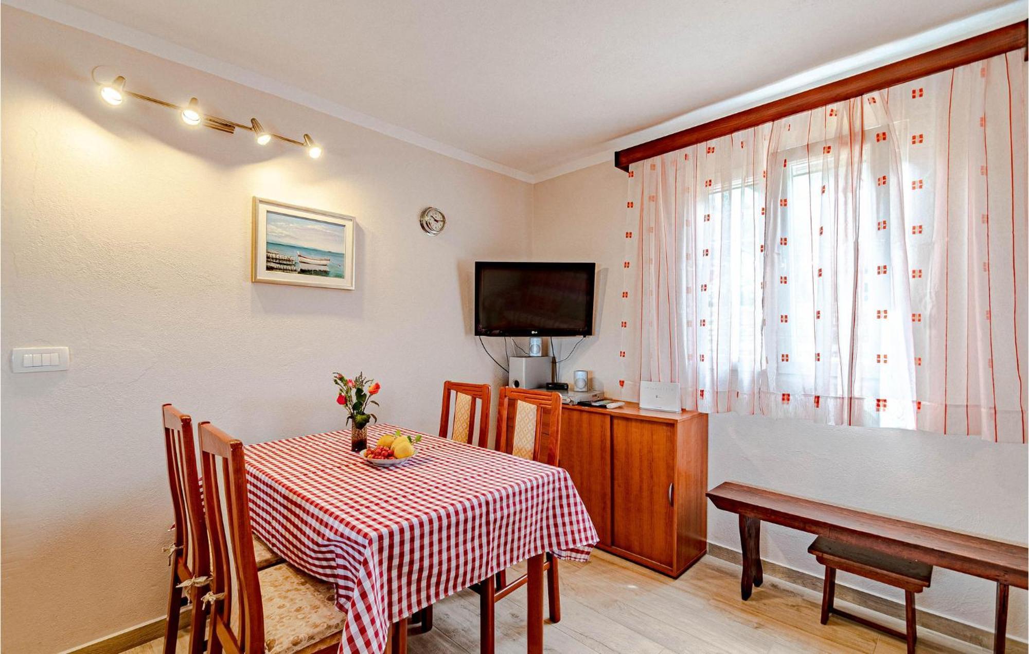 Nice Home In Tankaraca With House Sea View Vela Luka Exteriör bild